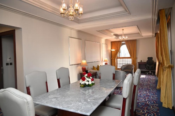 Dar Al Taqwa Hotel image 65