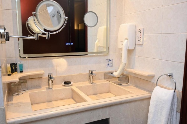 Dar Al Taqwa Hotel image 77